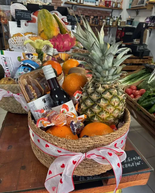 Корпоративна кошница — подаръчна кошница от Nat-Eco-Fruit