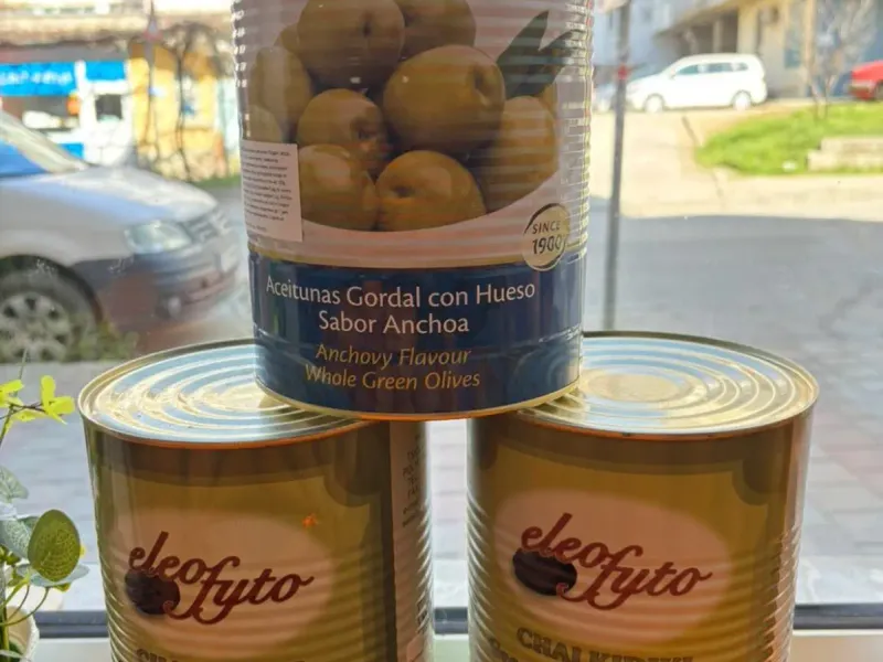 Испански маслини Bernal Gordal и гръцки Chalkidiki в магазина Nat-Eco-Fruit